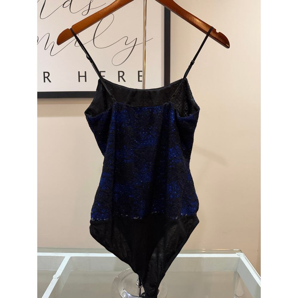 ✨💙 Forever 21 Cobalt Blue & Black Lace Sequin Bodysuit – Size Medium 💙✨